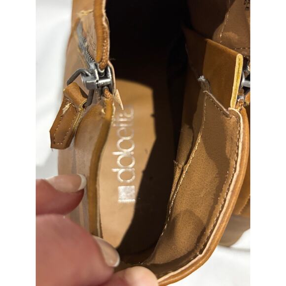 Dolcetta Camel Booties sz 10 Wedge Capsule Double zip Classic Minimalist Career - Picture 6 of 7